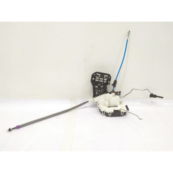 Fechadura Porta Dianteira Esquerda Mercedes A200 2014