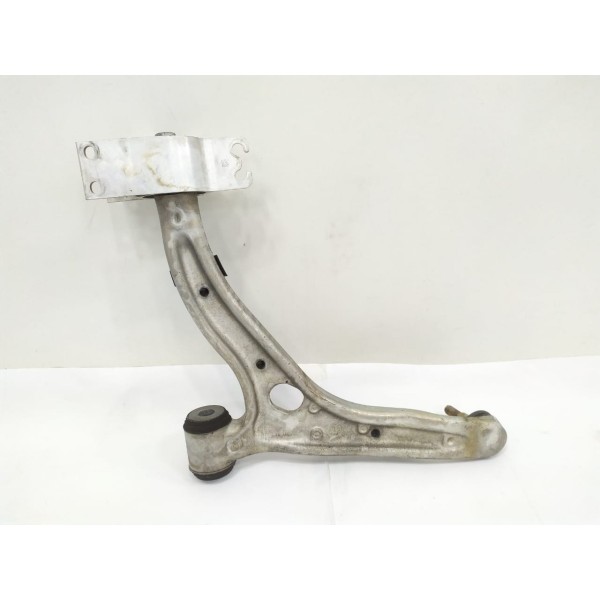 Bandeja Balança Dianteira Direita Mercedes A200 2014