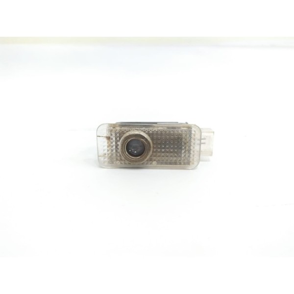 Luz Cortesia Porta Dianteira Esquerda Audi A1 Tfsi 2013