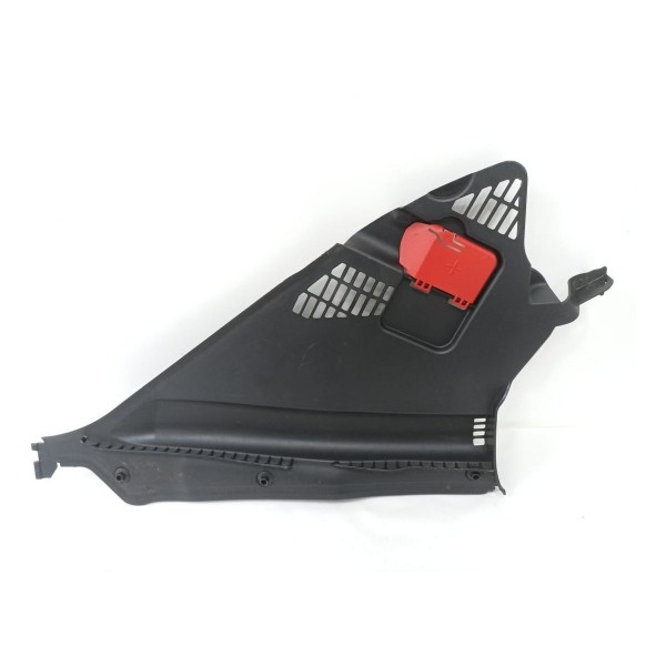 Acabamento Churrasqueira Lado Esquerdo Bmw 320i 2015