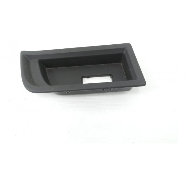 Suporte Botão Usb Auxiliar Bmw 320i 2015