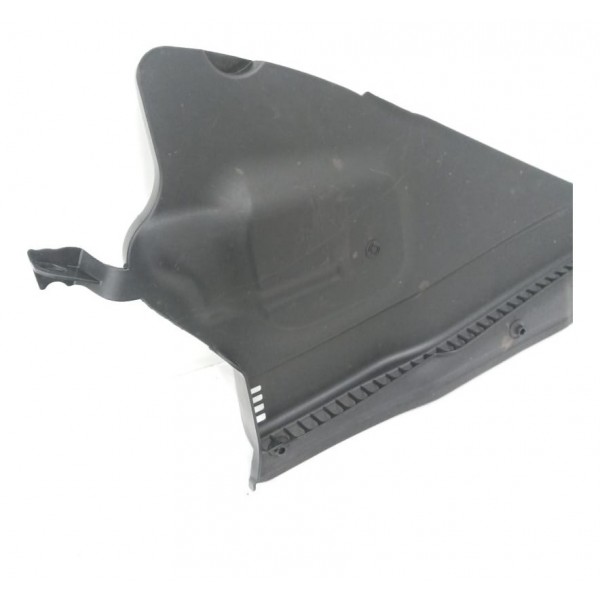 Acabamento Churrasqueira Lado Direito Bmw 320i 2015