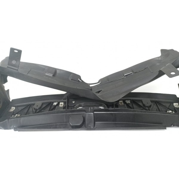 Defletor Intercooler Bmw 320i 2015 Detalhe