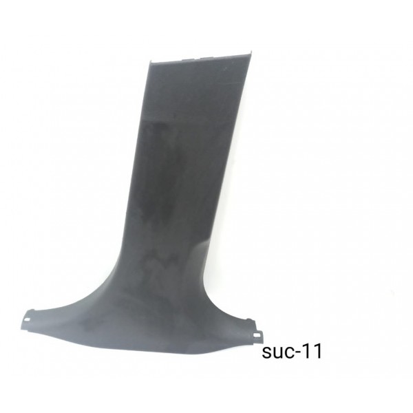 Acabamento Direito Inferior Coluna Central Bmw 320i 2015