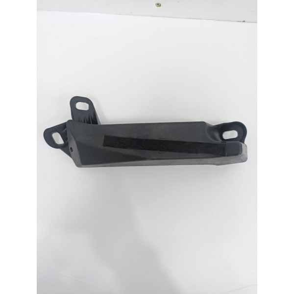 Calço Esquerdo Banco Traseiro  Bmw 330i 2020