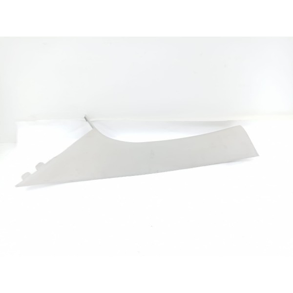 Acabamento Coluna Esquerdo Fiat Freemont 2011 2012