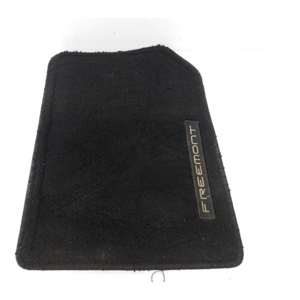 Tapete Dianteiro Direito Fiat Freemont 2013 Preto