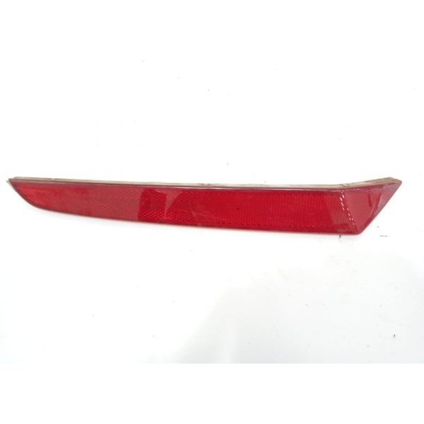 Refletor Olho Gato Esq Para-choque Tras Hb20 M Comfort 2018 Vermelho