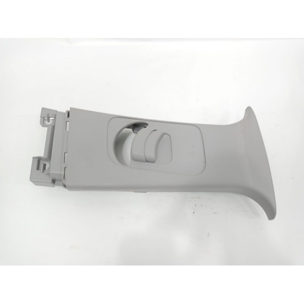 Acabamento Direito Coluna Central Hb20 1.0m Comfort 2018