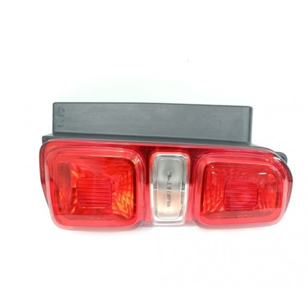 Lanterna Direita Citroen Jumpy 2020 Direito Verde-escuro