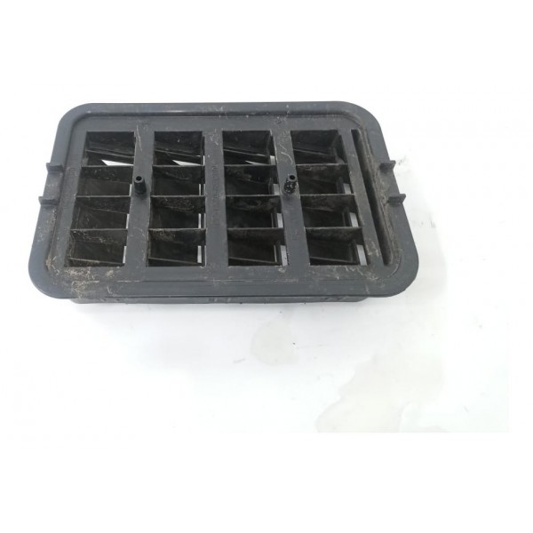 Defletor Entrada Ar Lateral Direita Bmw X1 2012 Preto