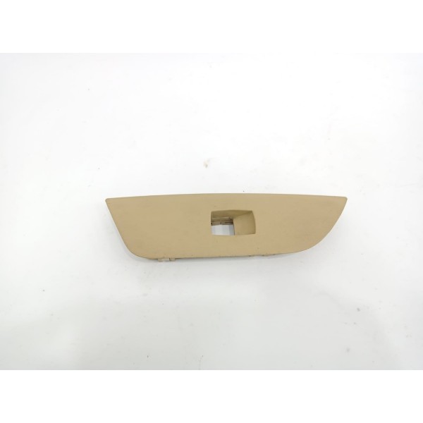 Moldura Botão Comando Vidro Traseiro Esquerdo Bmw X1 2012