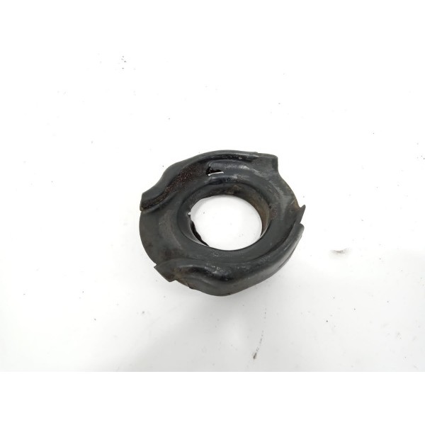 Batente Superior Mola Traseira Direita Bmw X1 2012 Detalhe