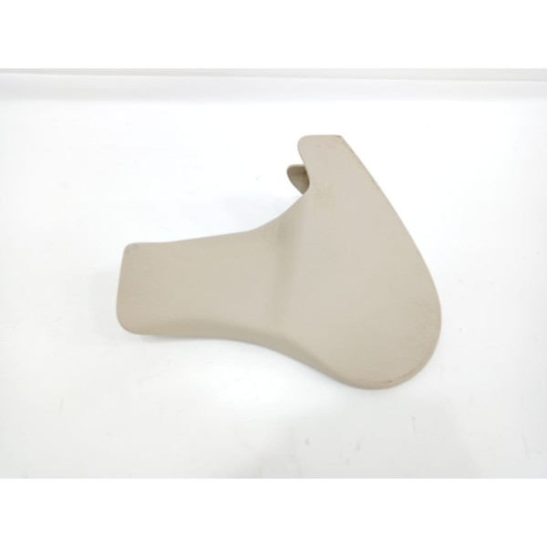 Moldura Banco Dianteiro Esquerdo Audi Q3 2015 Detalhe 