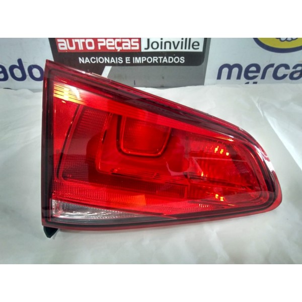 Lanterna Tampa Traseira Esquerda Vw Golf Tsi 2018 Esquerdo
