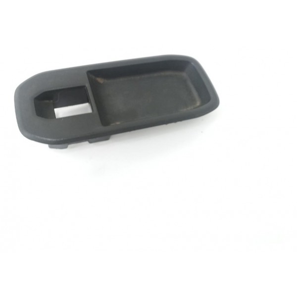 Moldura Botão Vidro Porta Dianteira Direita Logan 1.0 2018