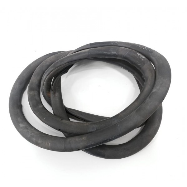 Borracha Vedação Porta Traseira Direita Fiat Toro 2017