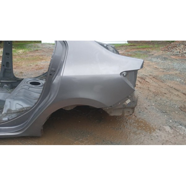 Folha Lateral Traseira Esquerda Renault Logan 2019