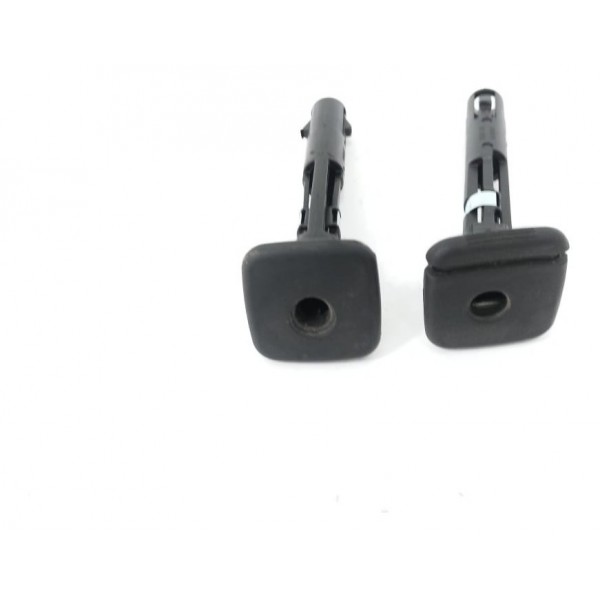 Par Trava Encosto Cabeça Tras Direit Hb20 1.0 M Comfort 2022 Preto