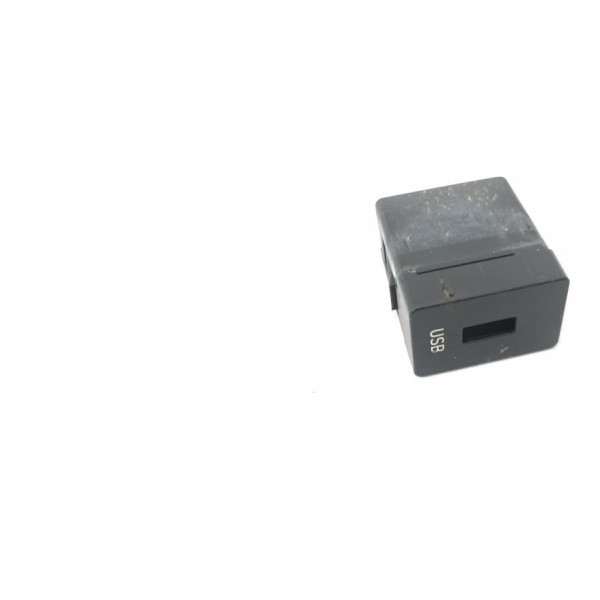 Capa Botão Entrada Usb Hyundai Hb20 1.0 M Comfort 2022