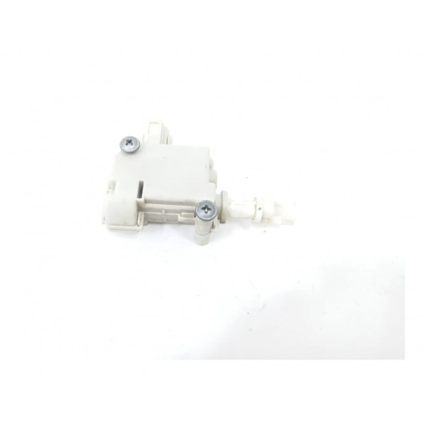 Trava Abertura Portinhola Vw Passat Variant 2.0 Tsi 2013