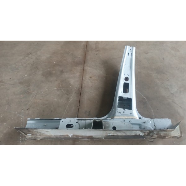 Coluna T Direita Passat Variant 2012 2013