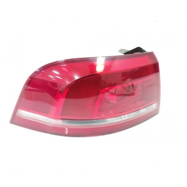 Lanterna Esquerda Vw Passat Variant 2.0 Tsi 2013 Riscos Esquerdo