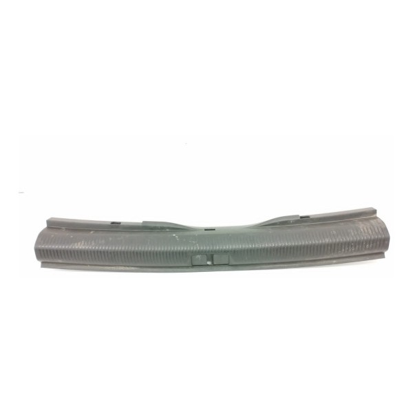 Soleira Porta Malas Vw Passat Variant 2.0 Tsi 2013