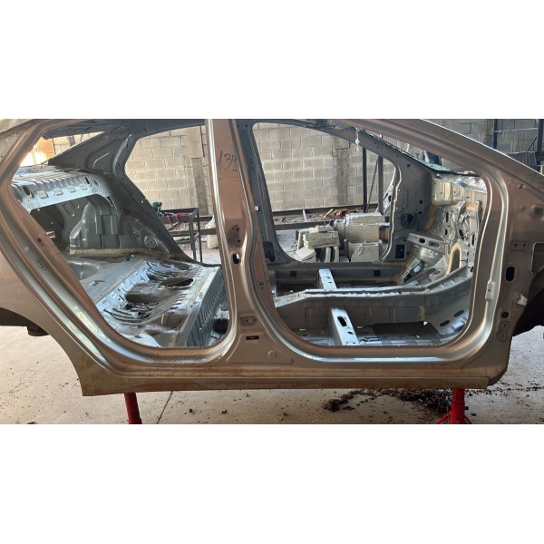 Coluna T Direita Com Caixa Ar Hb20 Sedan 2018