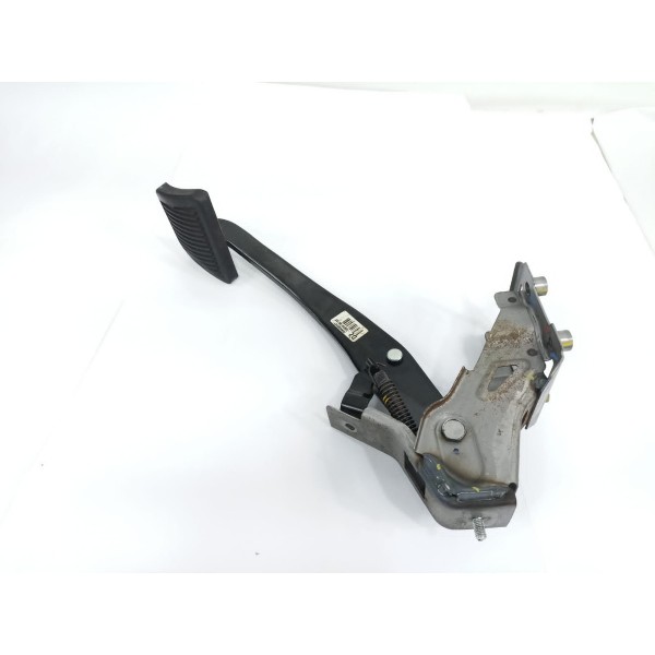 Pedal Freio Com Suporte Hyundai Ix35 2014 2015  Detalhe