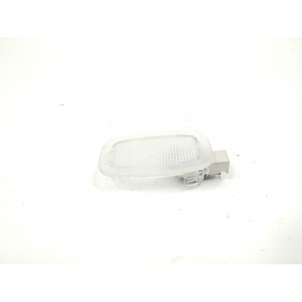 Luz Cortesia Forro Porta Malas Mercedes A200 2014 2015