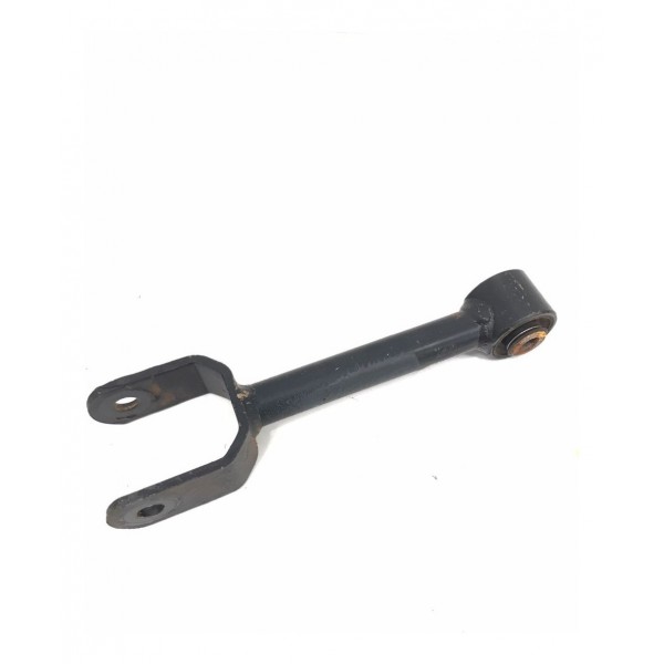 Braço Menor Suspensão Traseira Esquerda Journey 2013