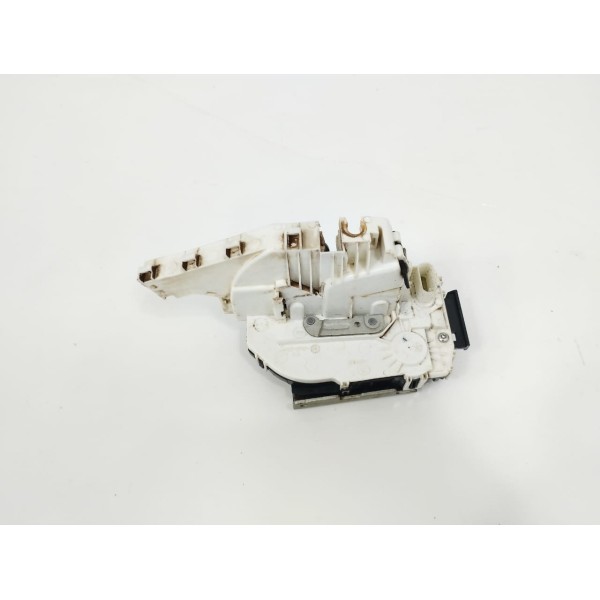 Fechadura Porta Traseira Esquerda Journey 3.6 V6 2015