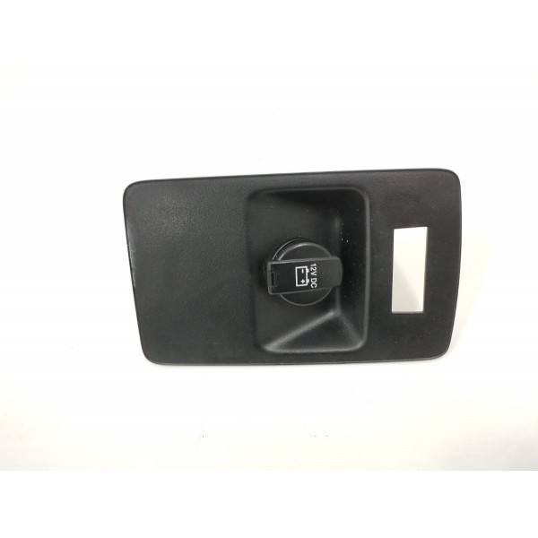 Tomada 12v/moldura Entrada Av Dodge Journey 3.6 V6 2015