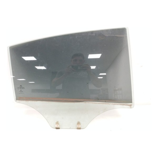 Vidro Traseiro Direito Hyundai Hb20s 1.0 M Comfort 2018