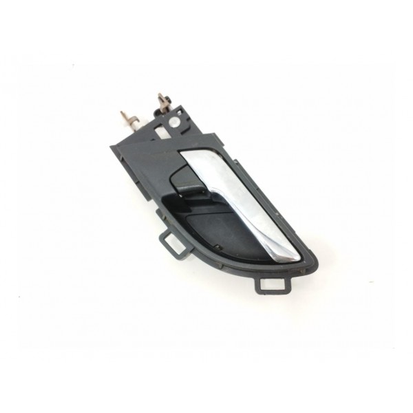 Maçaneta Interna Porta Traseir Direit Honda Crv 2.0 4×4 2009 Traseira