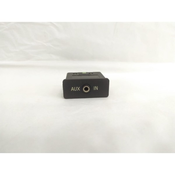 Entrada Auxiliar Console Central Bmw X1 2013