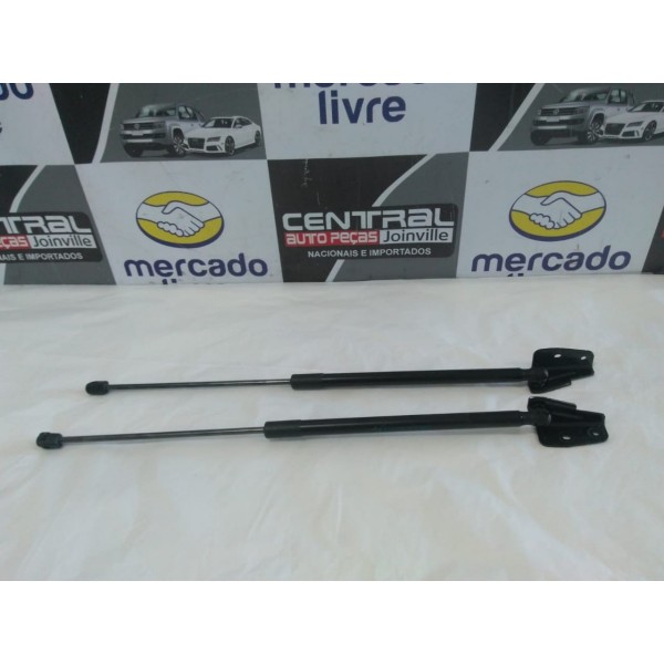 Par Amortecedor Tampa Traseira Ford Focus Titanium 2016