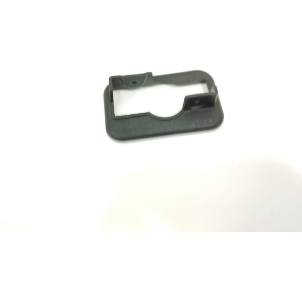 Acabamento Banco Dianteiro Direito Ford Ka 2017 E3b5a618c54