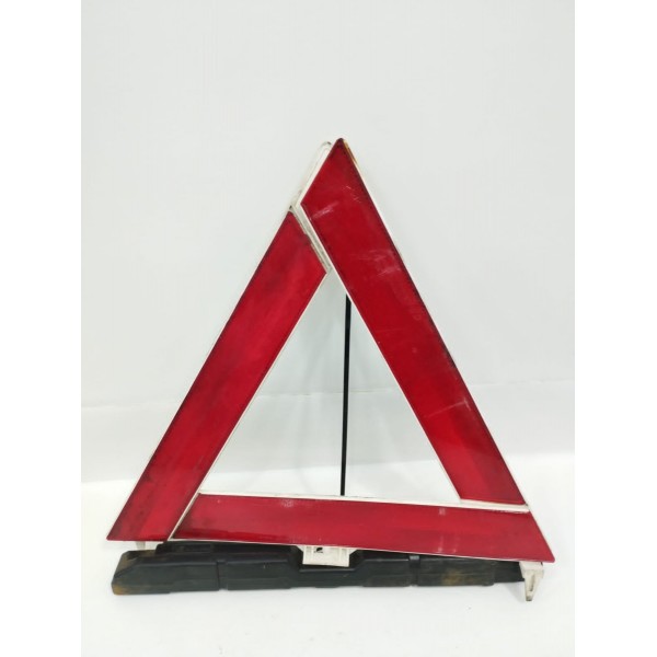 Triângulo Nissan Sentra 2015