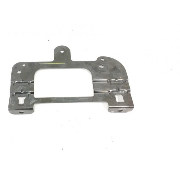 Suporte Farol Direito Nissan Sentra 2015