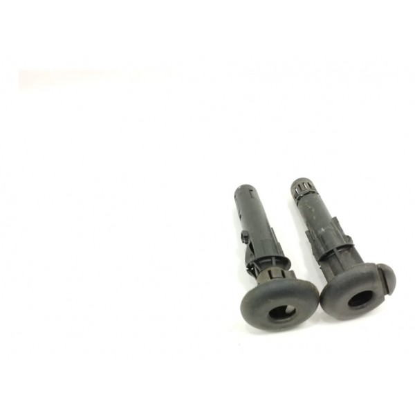 Trava Encosto Cabeça Traseiro Esquerdo Bmw 320i 2008 Preto