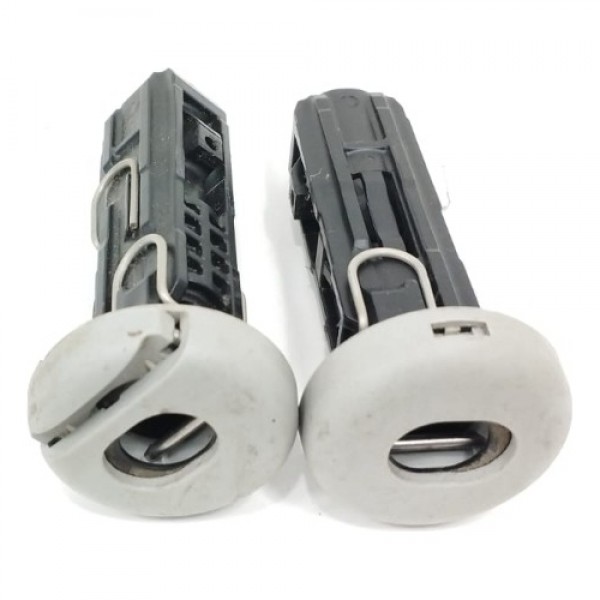 Trava Encosto Cabeça Traseiro Direito Audi A4 2013 Creme