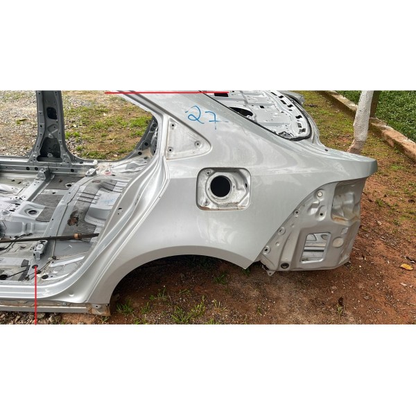 Folha Lateral Esquerda Toyota Corolla Xei 202