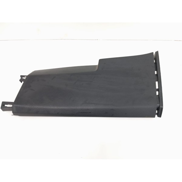 Acabamento Esquerdo Coluna Central Vw Jetta Gli 2021