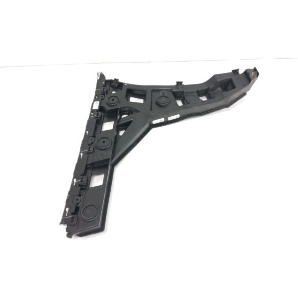 Guia Parachoque Traseiro Direito Vw Jetta Gli 2021