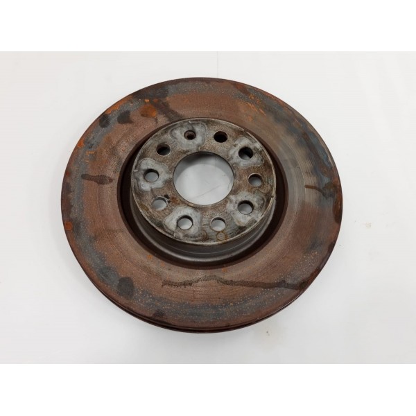 Disco Dianteiro Direito Vw Jetta Gli 2021