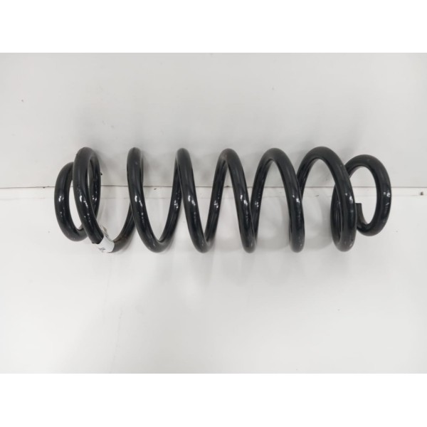 Mola Traseira Direita Vw Jetta Gli 2021