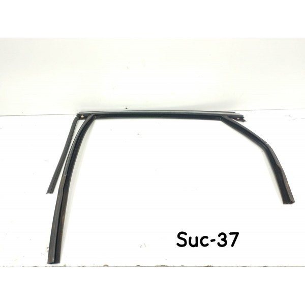 Guarnição Porta Traseira Esquerda Ford Fusion 2015