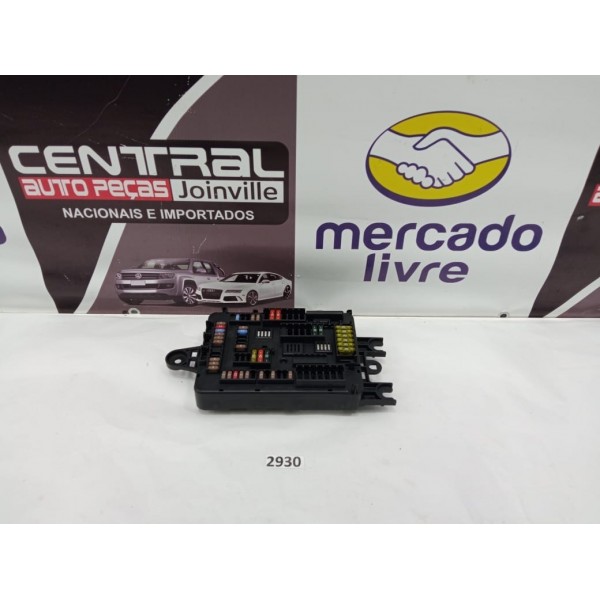Caixa Fusível Bmw 118 2012  Cod 926111102